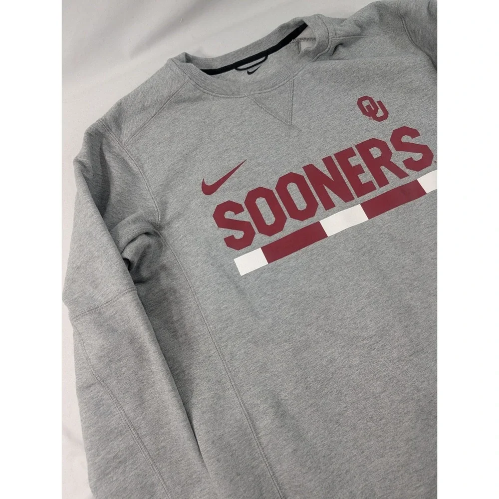 Nike Oklahoma Sooners Sweatshirt Adult Medium Reverse Weave Gray Crimson Swoosh